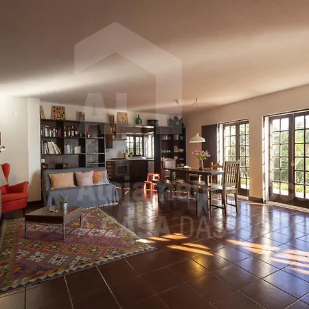 Coxos By Acasadascasas Ribamar (Torres Vedras)